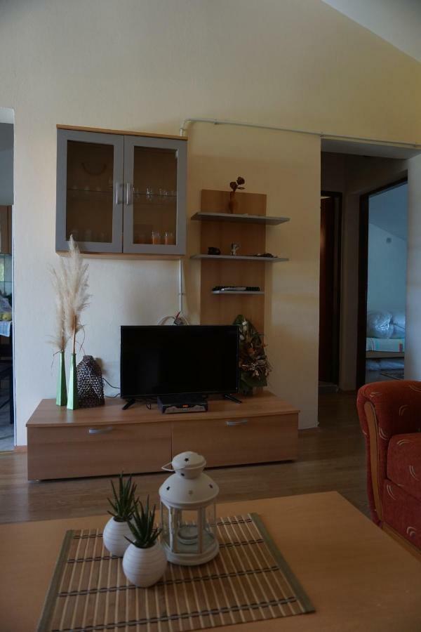 Apartment Ij 3Stars 4-6 Persons Вир Екстериор снимка